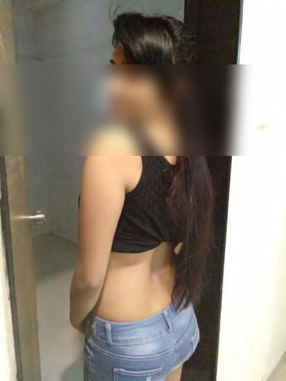 Big Tits Escort Available In Sector 38 Gurgaon