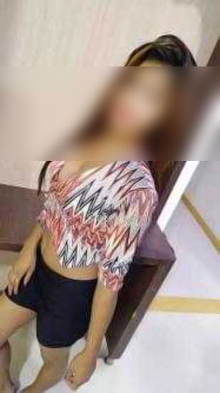 Desi Bhabi Escorts In Sector 39 Gurgaon