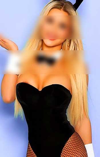 Housewife Escorts Uppal Southend Gurgaon